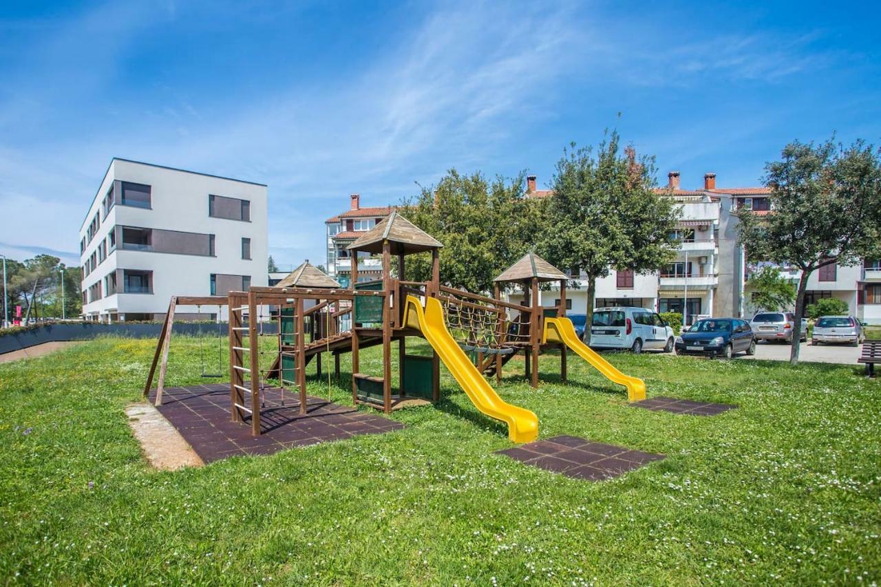 Caprice Studio Apartment Poreč Eksteriør bilde